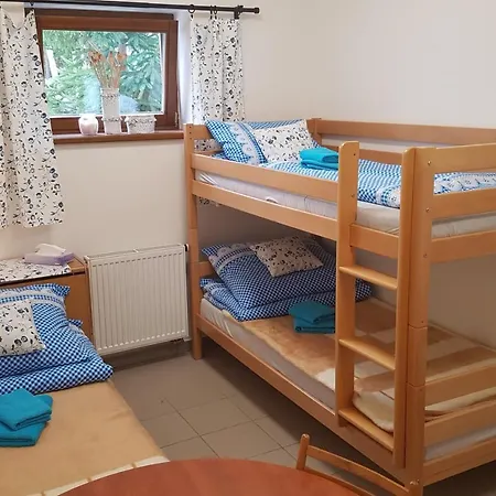 Na Samote U Lesa -rasovna * Msecke Zehrovice